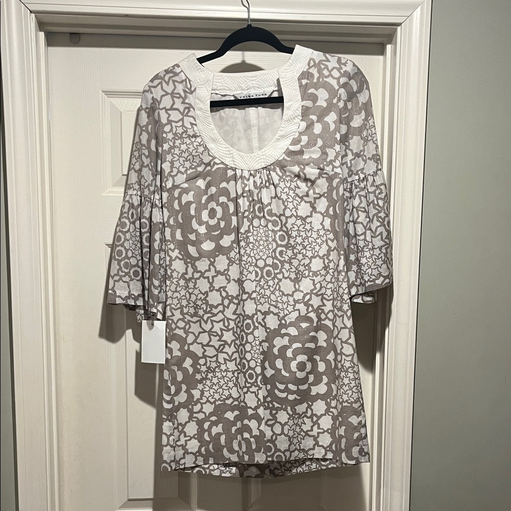 Trina Turk Gray and White Floral Blouse